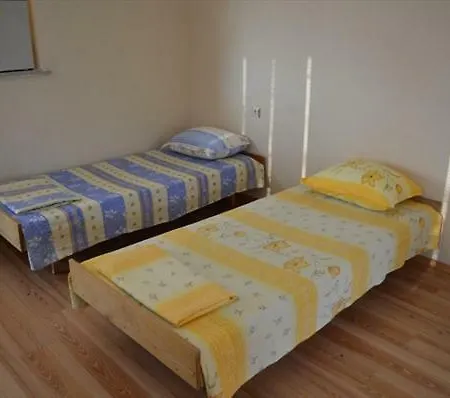 Guest house 